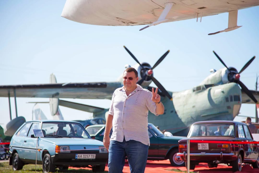 1 лютого - день народження президента , шановного Шумського Анатолія Георгійовича - 4