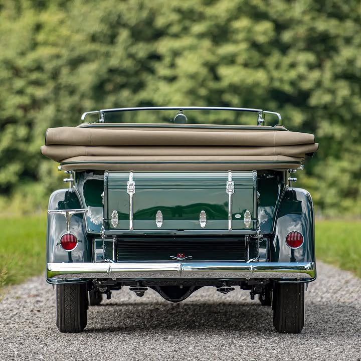 Мільйон за Кадилак: рідкісний Cadillac V-16 Sport “Фаетон” продадуть на аукціоні в США Для класичної епохи (з 1925 по 1948 рр) цей автомобіль - взірець потужності та крутості - 8