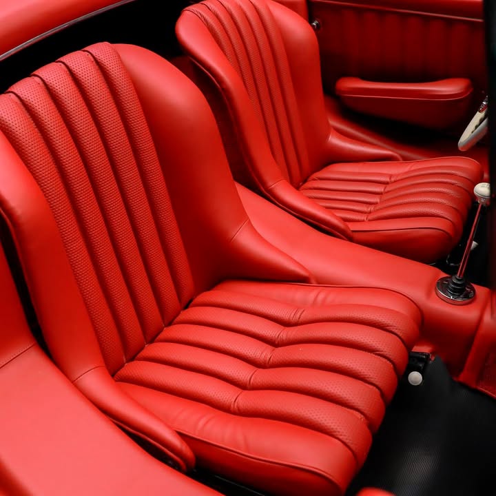 Неймовірно цінний Mercedes-Benz 300 SL “родстер” продадуть на аукціоні Вишуканий екземпляр виставлений без резерву на аукціоні Worldwide Auctioneers, який відбудеться 26 січня в 🇸 США 300 SL - бажана модель для… - 8