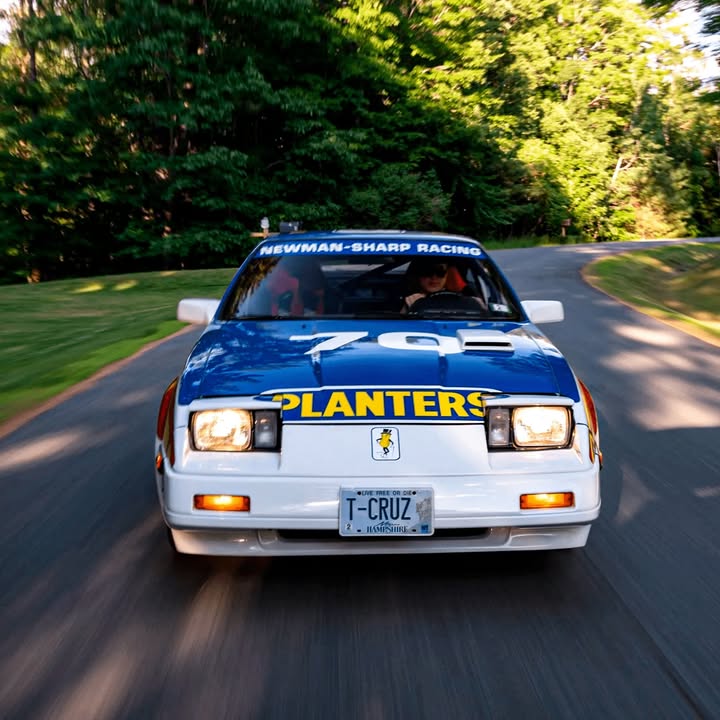 Гоночний Nissan 300ZX Тома Круза виставили на аукціон Наприкінці 1980-х зірка «Топ Ґан: Меверік» деякий час брав участь в автогонках - 1