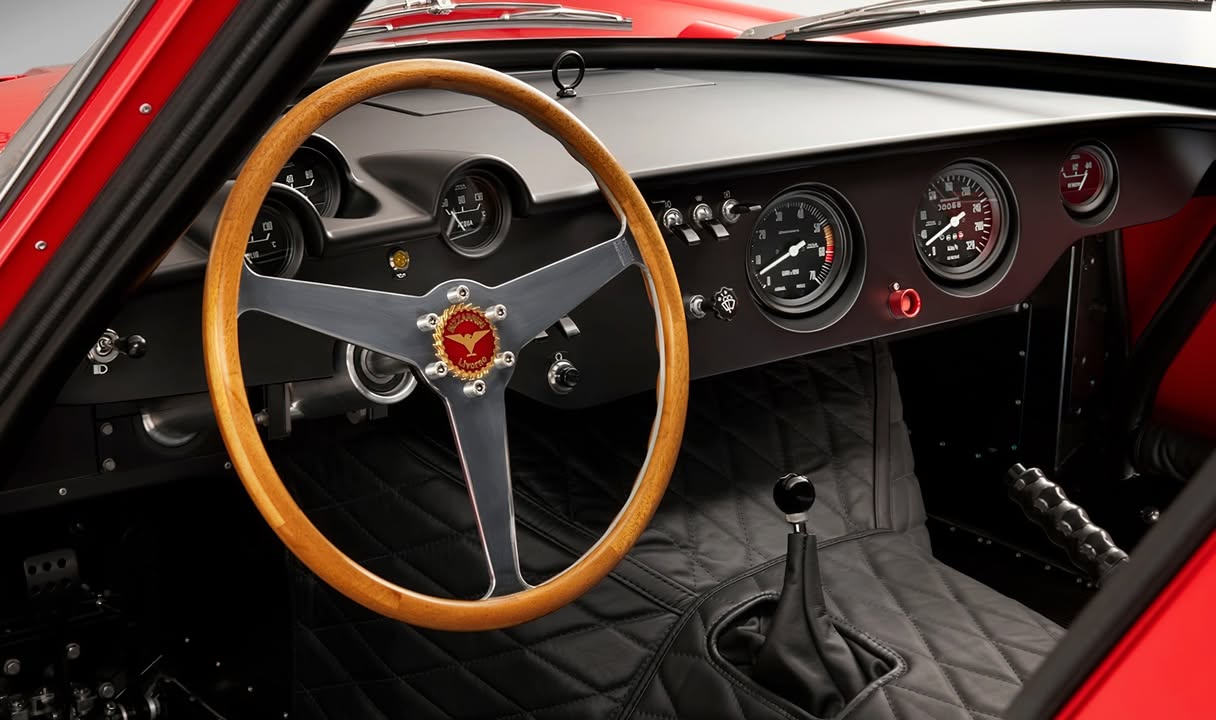 Відродження легенди: Bizzarrini 5300 GT Corsa Revival Як це не дивно, автомобіль на фото - не “ретро”, а побудований а основі 3D сканів спорткара Bizzarrini 5300 GT - 6