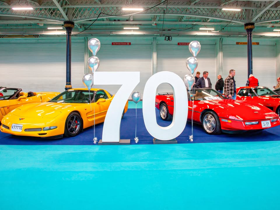 London Classic Car Show 2023: які раритети показали на величній англійській виставці - 3