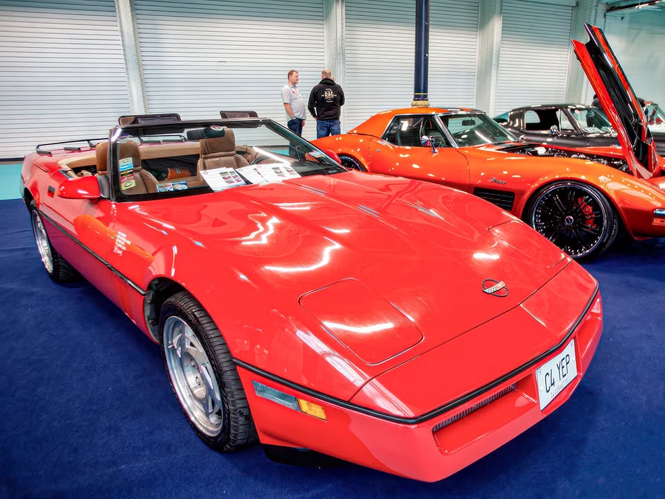 London Classic Car Show 2023: які раритети показали на величній англійській виставці - 4