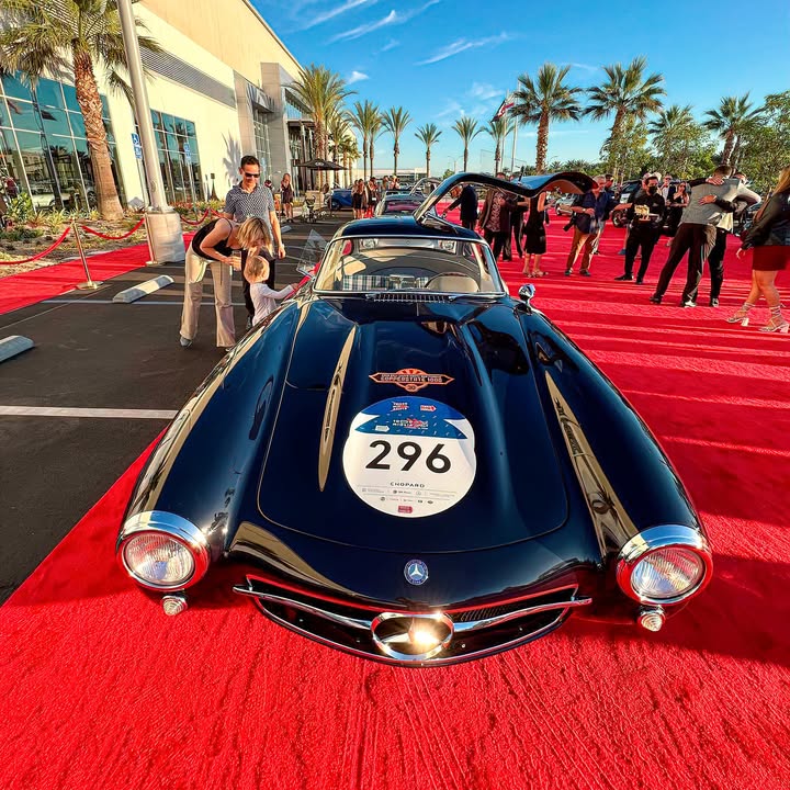 В США відкрився новий Mercedes-Benz Classic Center - мрія ретро автолюбителя Вже 136 років минуло з тих пір, як Mercedes-Benz запатентували перший автомобіль - 1