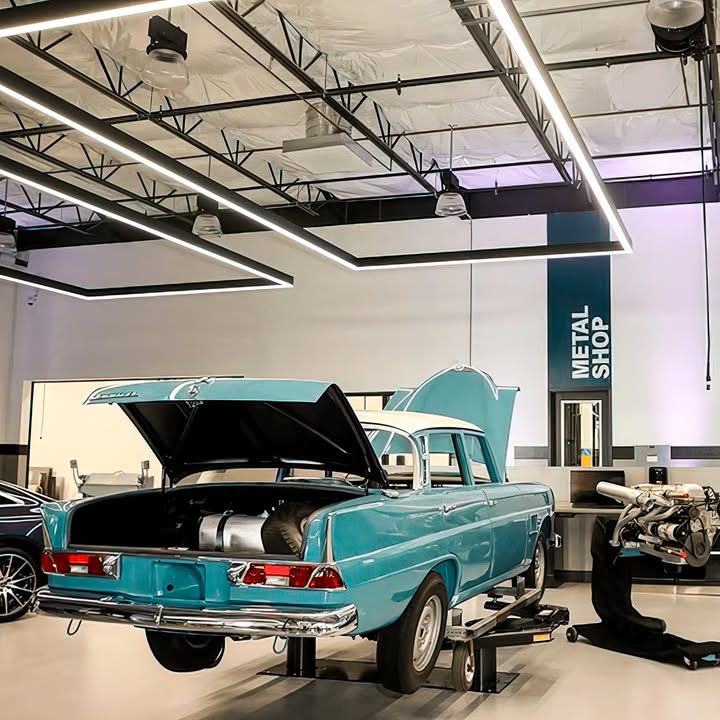 В США відкрився новий Mercedes-Benz Classic Center - мрія ретро автолюбителя Вже 136 років минуло з тих пір, як Mercedes-Benz запатентували перший автомобіль - 5