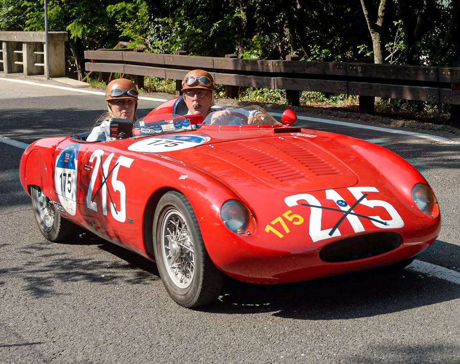 Як проходить найвідоміше ретро ралі - Фото Mille Miglia 2022 Mille Miglia (з 🇮🇹 італ - 1