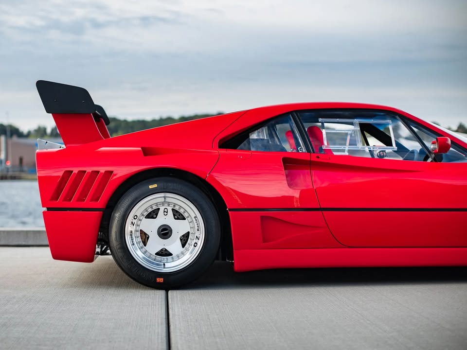 Одна із п’яти: рідкісну Ferrari GTO Evoluzione 1987 р - 7