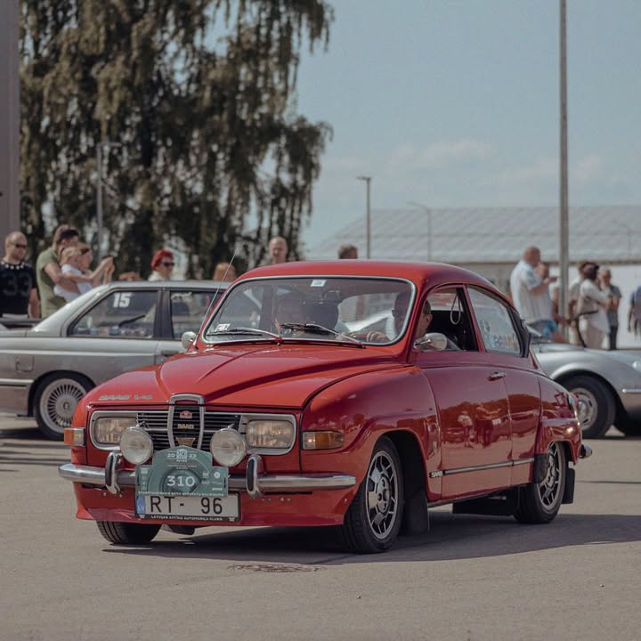 У Латвії відбувся міжнародний зліт ретро техніки Riga Retro 2023 - 11