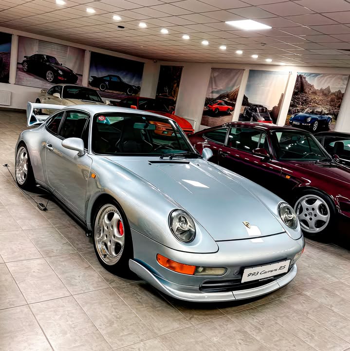 Показали фото секретної колекції Porsche Дніпровського бізнесмена Рідкісні ретро авто, які ви бачите - експонати приватного музею Станіслава Віленського, в Дніпрі - 1