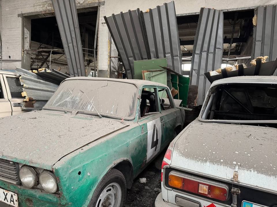 Український автомобільний клуб висловлює щирі слова співчуття колективу Технічний музей «Машини Часу» - 2