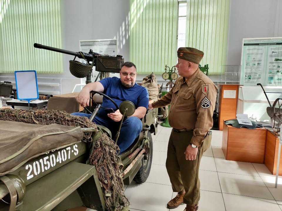 Унікальна військова техніка в Державному Політехнічному музеї КПІ Експозиція до дня Пам’яті та примирення організована президентом УАК та УВІМ - Український військово-історичний музей Анатолієм Шумським, при підтримці… - 1