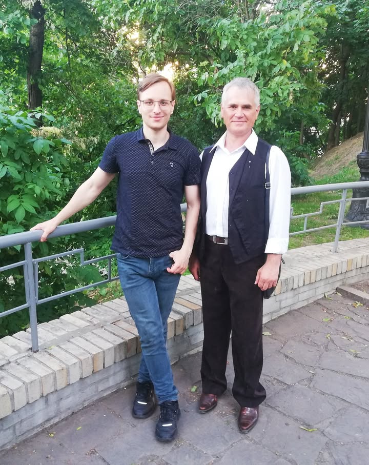 В Києві відкрилася виставка картин Віктора Зінченко, художника та ентузіаста Підтримайте колегу по захопленню - завітайте на виставку «Переможці Вічності» - 4